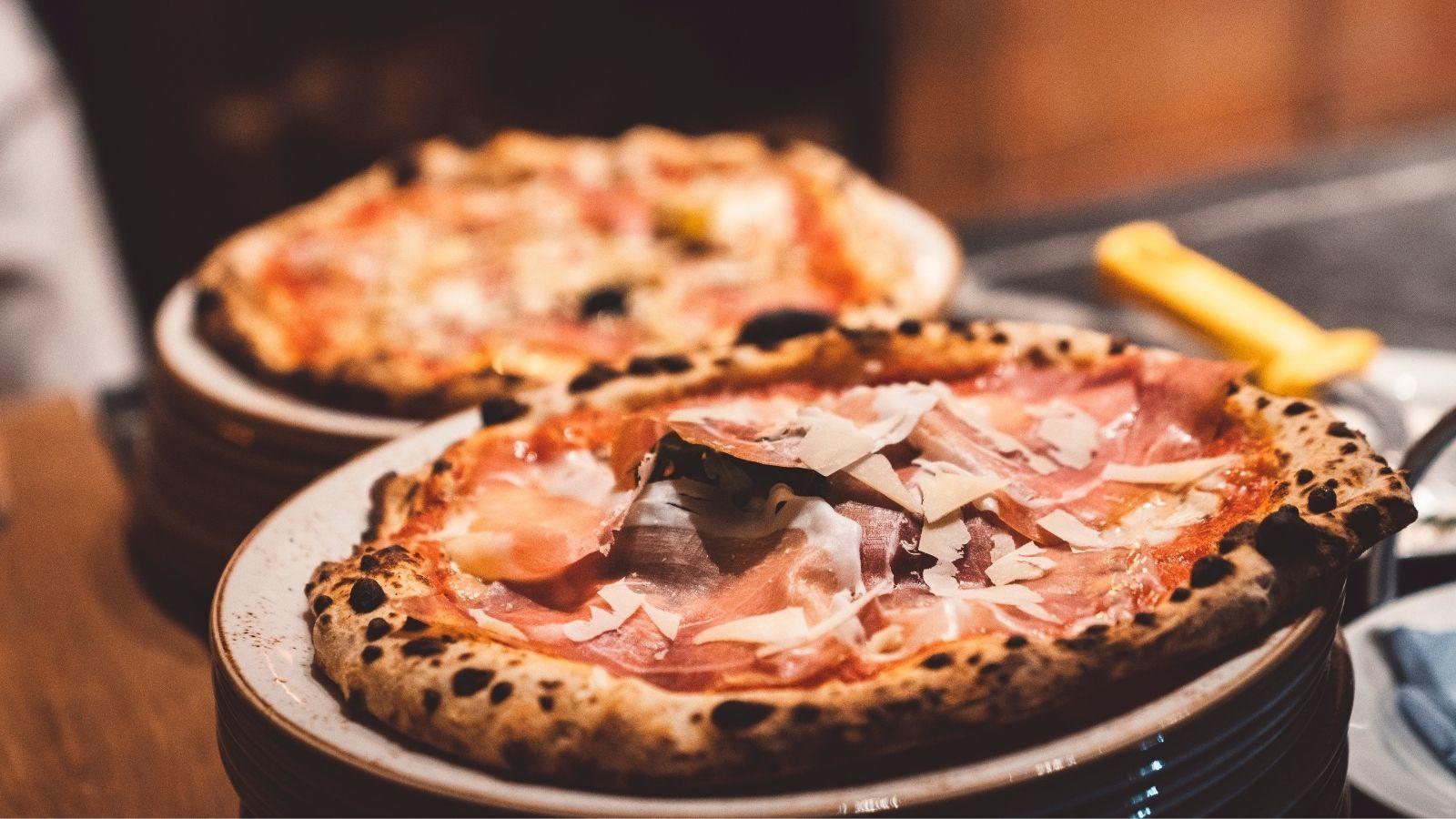 hulkende Skinnende Frank Worthley La Boheme Pizza & Grill | Take Away Menu Online